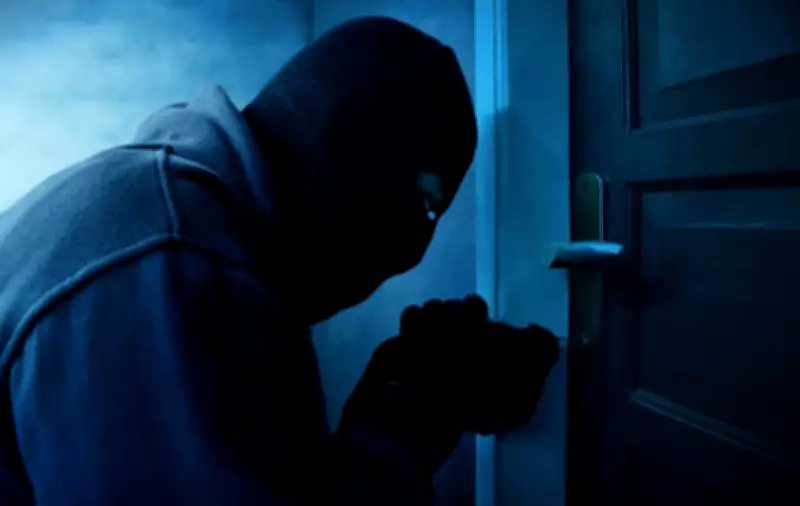 Chandigarh: Two Bike-Borne Thieves Steal AC in Daylight Robbery in Sector 38