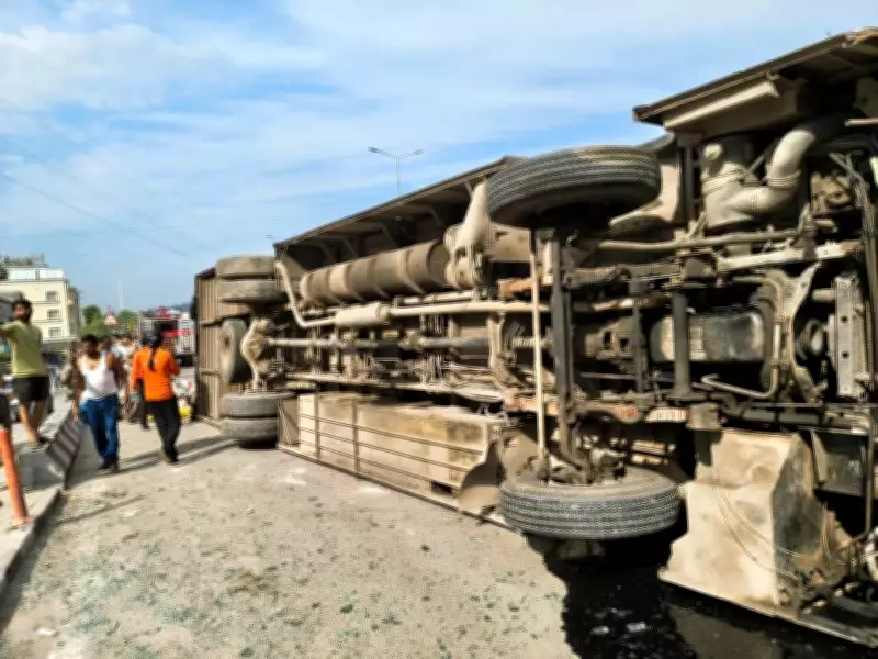 College Bus Overturns in Ramanathapuram, Six Injured