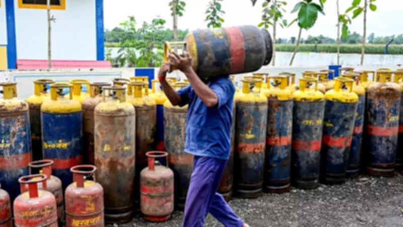 Commercial LPG Price Hiked by Rs 42 for 19 kg Cylinder