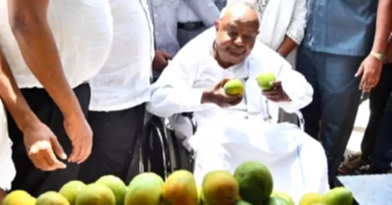Deve Gowda Visits Fruit Mela, Calls for National Jackfruit and Tamarind Board