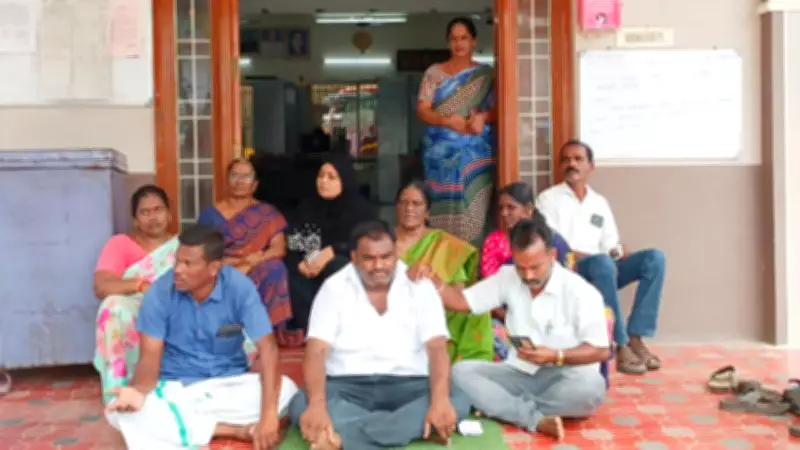 DMK, AIADMK, PMK Councillors Protest Against Corruption in Harur Municipality