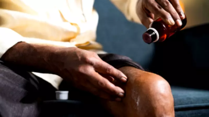 Doctors Take Men's Pain More Seriously Than Women's, Study Finds