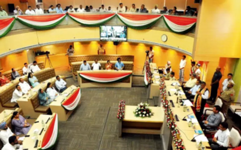 Drug trade cannot survive 10 days without official support: Kataria