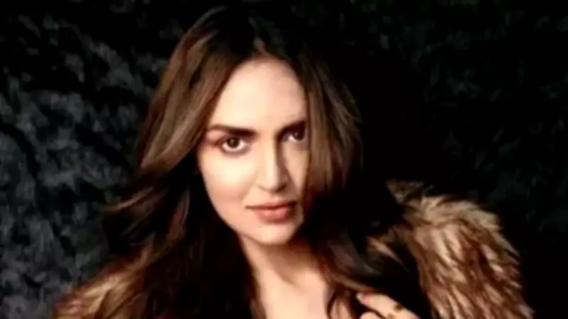 Esha Deol Ventures into Horror-Comedy with New Film 'GHUNGHAT'