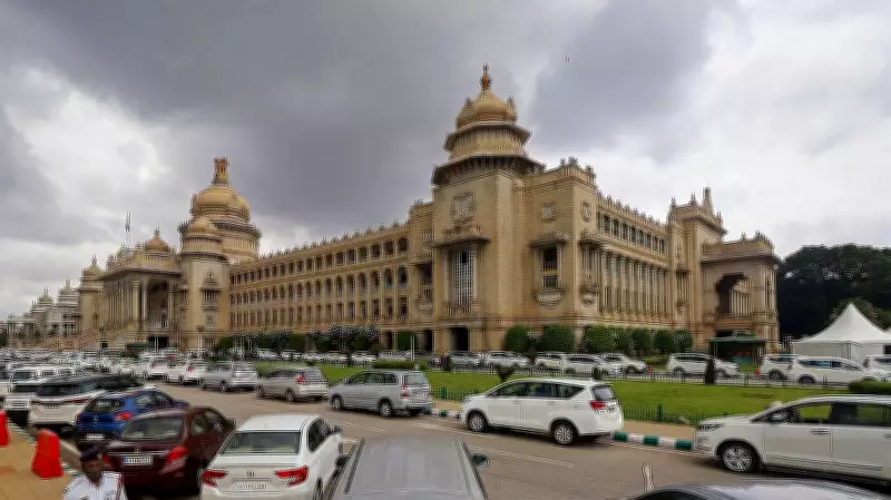 Farmer Attempts Suicide Near Vidhana Soudha Over Compensation Delay, Detained