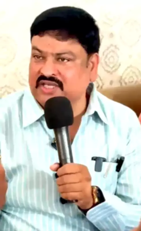 Former SP MLA Tej Narain Pandey Demands SC-Monitored Probe into Ram Temple Funds