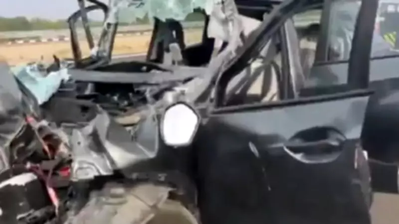 Four Killed as Car Crashes into Parked Truck on Ganga Expressway in Unnao