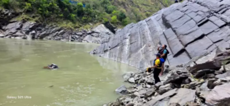 Four Tourists from Rajasthan Die in Devprayag Cab Accident, Three Missing