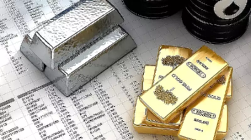 Gold Falls for 4th Day in Delhi on Dollar Rally, Silver Slumps