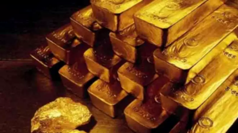 Gold Slumps Rs 4,300, Silver Tanks Rs 10,000 on Oil Rally, Strong Dollar