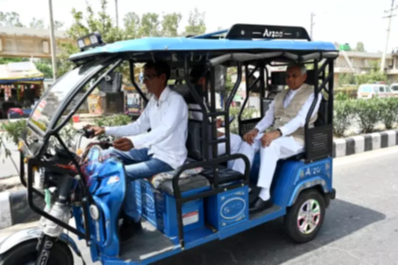 Gujarat Governor Acharya Devvrat Urges Citizens to Use E-Vehicles