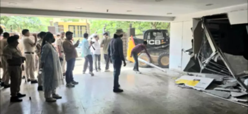 Gurgaon: 181 PG Rooms Sealed, 29 Shops Locked in DLF Phase-3 Drive Day 3