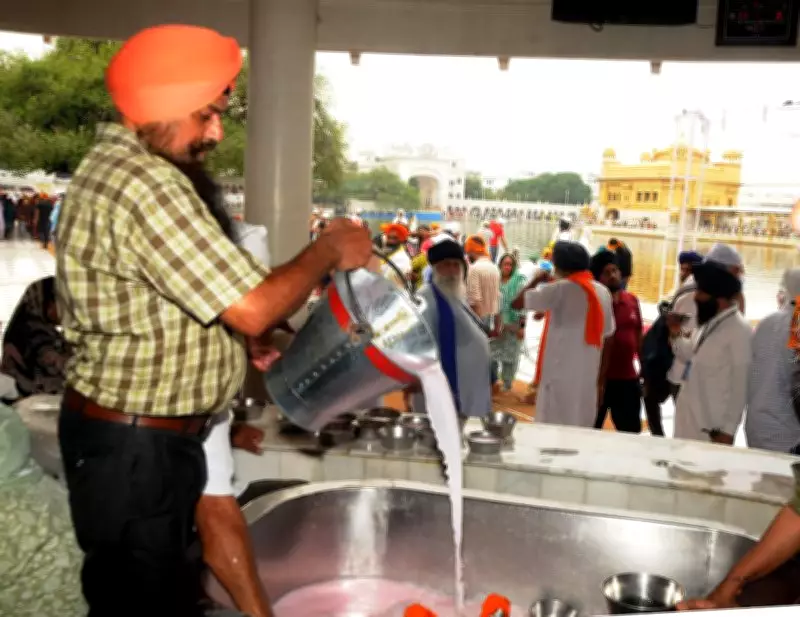 Guru Arjan Dev Martyrdom Day Observed in Amritsar with Chabeels and Langars