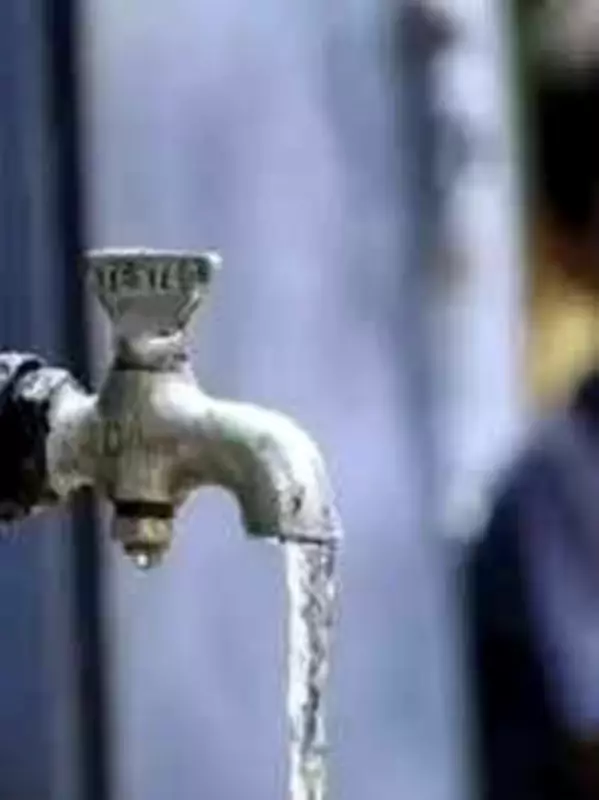 Hansi Villagers' Tractor March for Water Pipeline Access Turns Tense