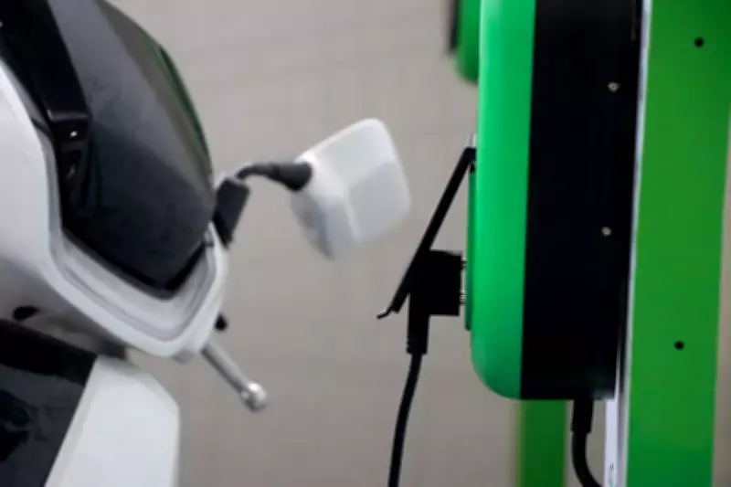 Hero Electric and dealer ordered to pay Rs 20,000 for defective e-scooter battery