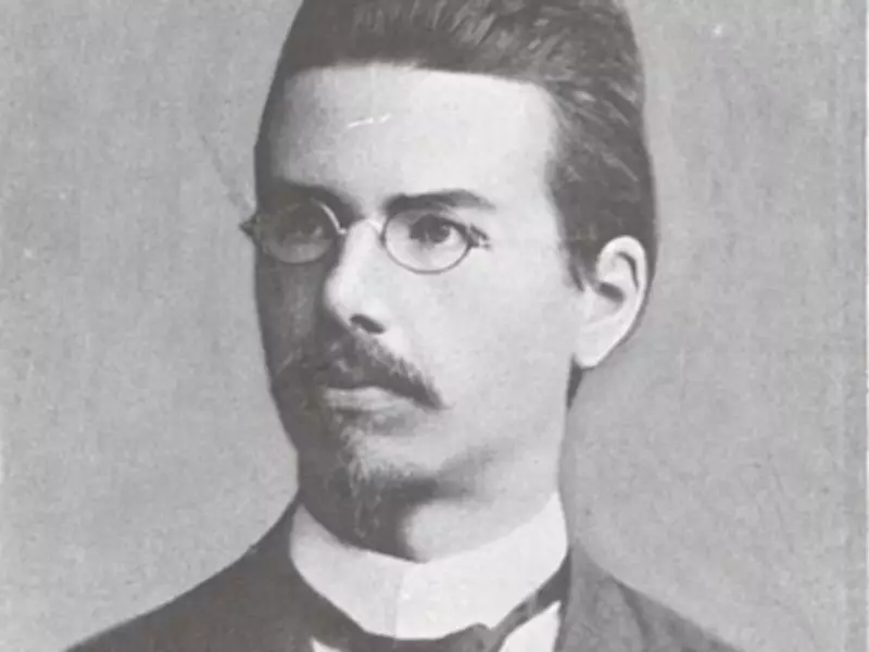 How a 1888 Lab Accident Led to LCD Screens