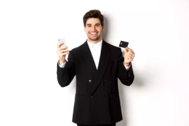 How Your Metal Debit Card Can Reflect Your Personal Style and Banking Needs