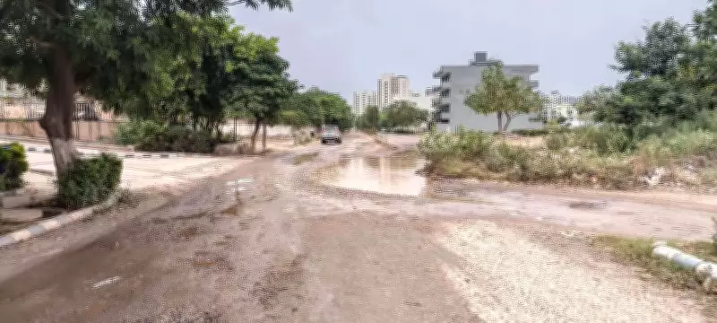 Incomplete Sector Road in Gurgaon's Vatika Township Affects 10,000 Families