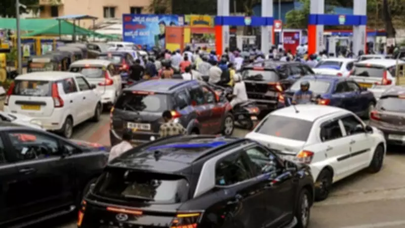 India Bans Bulk Fuel Purchases at Retail Pumps for 90 Days