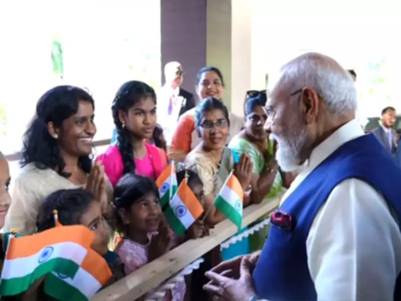Indian Diaspora Welcomes PM Modi in Seychelles with Cultural Performances