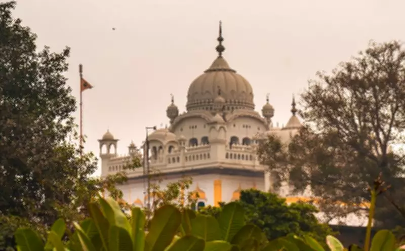 Indian Sikh pilgrims mark Maharaja Ranjit Singh's death anniversary in Lahore