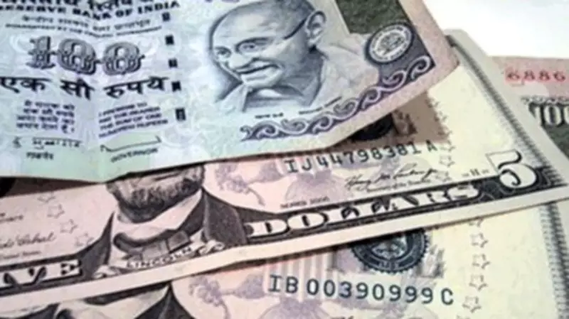 India's Forex Reserves Dip by USD 711 Million to USD 681.610 Billion