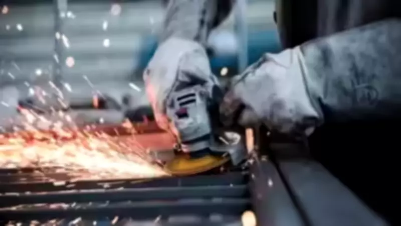India's Industrial Production Grows 4.9% in April 2026, Manufacturing Leads