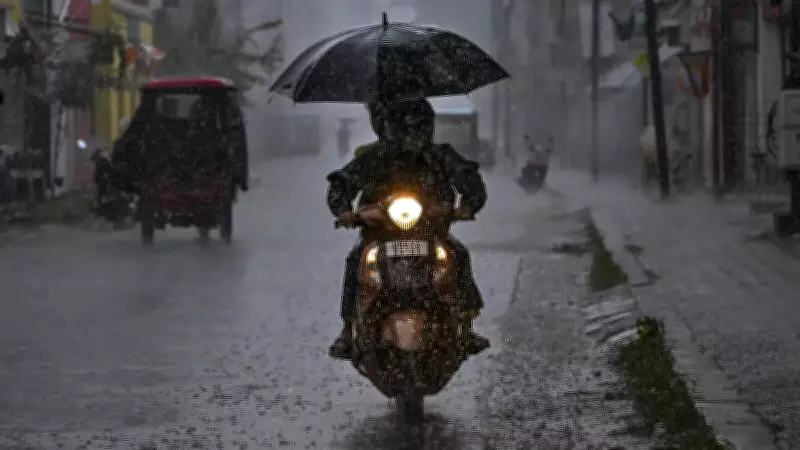 India's Monsoon Revives After Two-Week Stall, Heads Into Central Belt