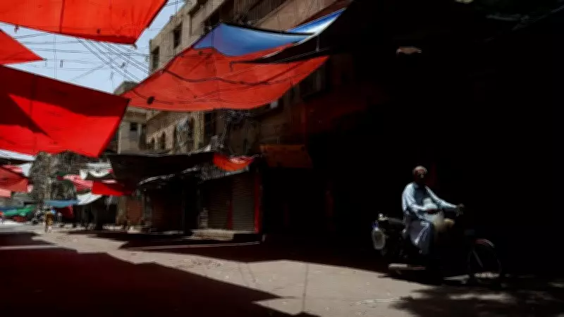 Islamabad Businesses Ordered to Close by 8 PM: Market Timings Revised