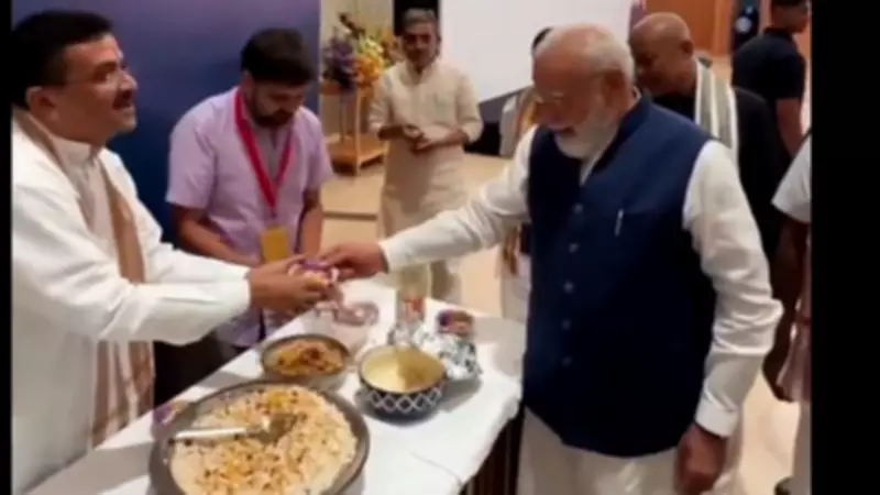 Jhalmuri Served as National Snack at NDA Meet in Delhi