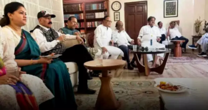 Kakoli Ghosh Dastidar leads 19 Trinamool MPs in letter to Speaker, declares support for NDA