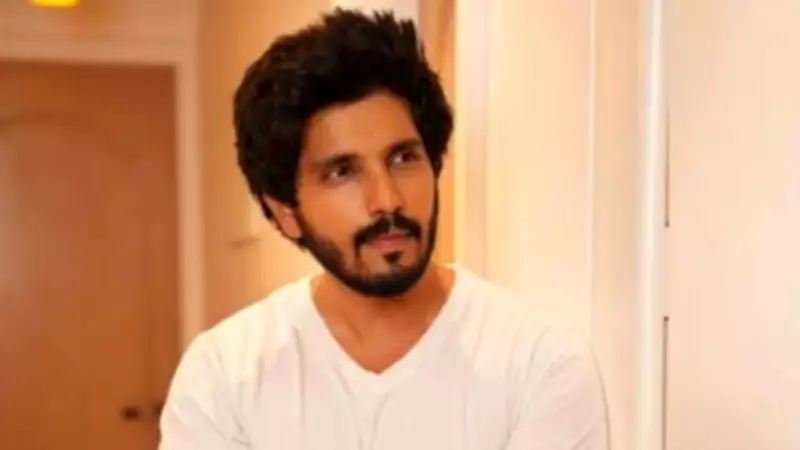 Kanwar Dhillon on Social Media's Impact on Celebrities' Private Lives
