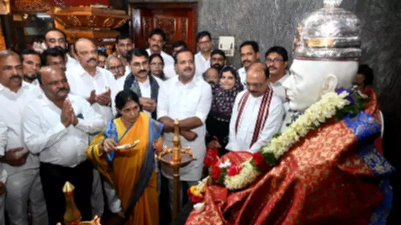 Karnataka to Fill MBBS Doctor Vacancies on Contract Basis: Khader