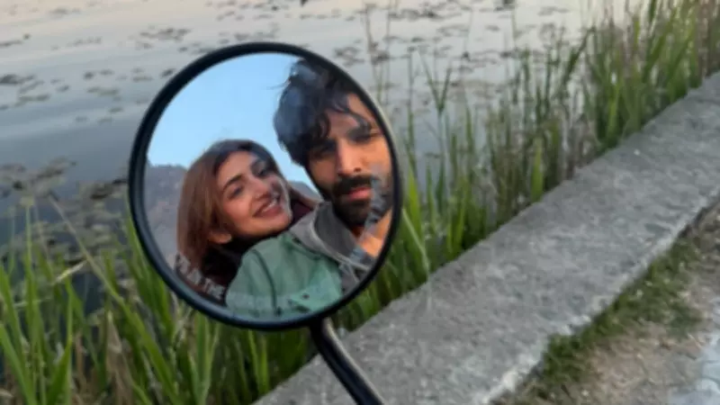 Kartik Aaryan Wishes Sreeleela with Cosy Bike Ride Selfie, Actress Responds Adorably