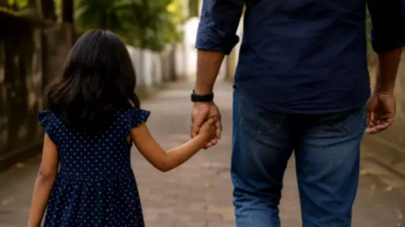 Kerala High Court Orders Father's Name Added to Daughter's Birth Certificate