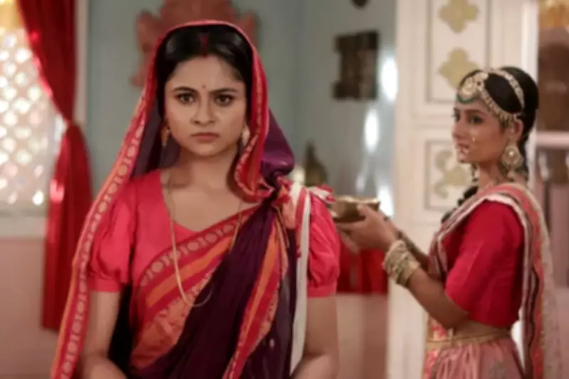 Khonar Kahini Completes 300 Episodes, Eshika Routh Celebrates Milestone