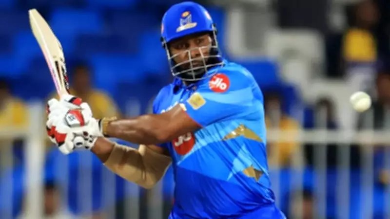 Kieron Pollard Breaks Chris Gayle's T20 World Record for Most Sixes in T20s