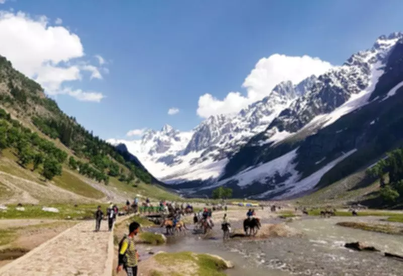 Kupwara Launches 'Shumali Kashmir' Initiative to Boost Border Tourism