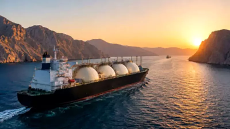 LNG Tanker 'DISHA' Reaches Gujarat After Hormuz Crossing, Boosting India's Energy Confidence