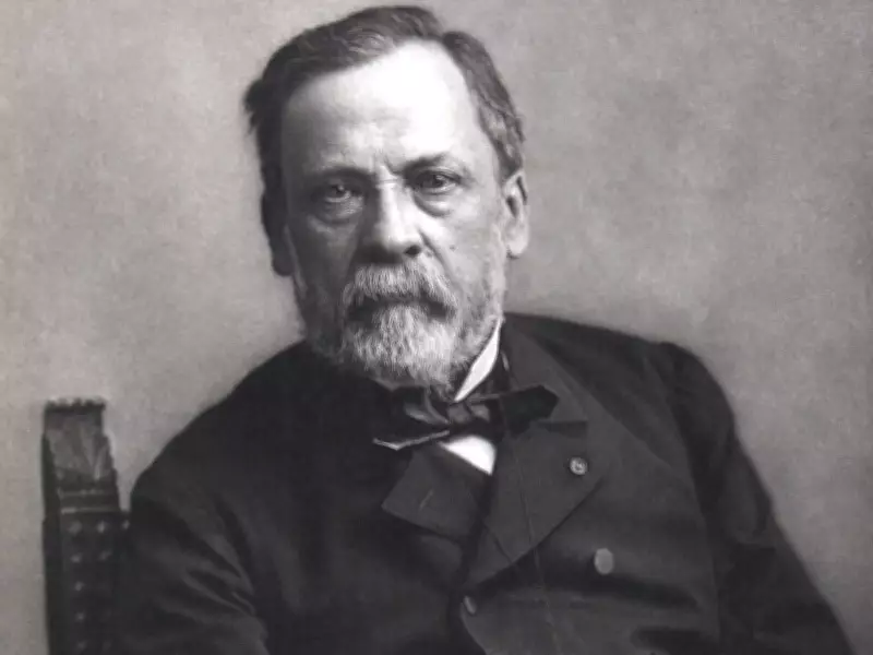 Louis Pasteur's Chicken Cholera Discovery: Fact vs. Myth in Vaccine History