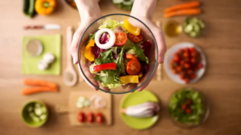 Low Fibre Intake Linked to Colorectal Cancer Risk, Experts Warn