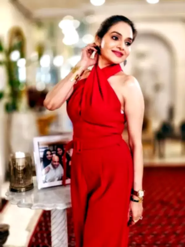 Madhoo on Comeback, Family Sacrifice, and New Film Chinna Chinna Aasai