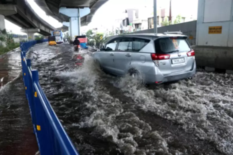 Madurai Faces Waterlogging After Heavy Rainfall, Traffic Disrupted