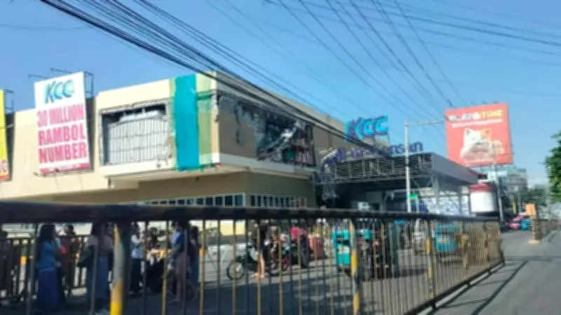 Magnitude 7.8 Earthquake Off Philippines Kills 3, Triggers Tsunami Alert