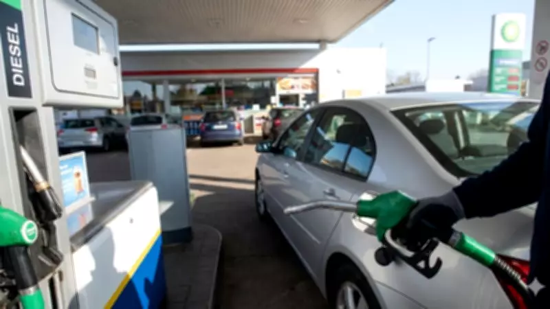 Maharashtra Warns Against Panic Fuel Buying, Stocks Adequate