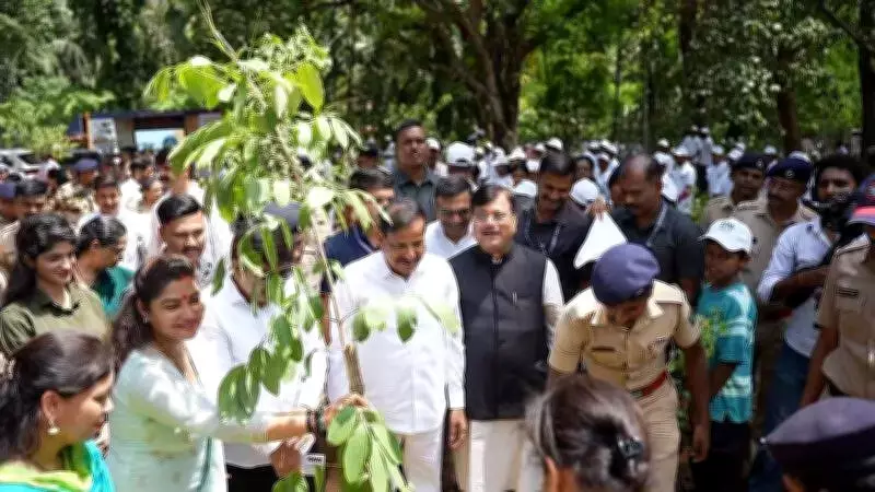 Maharashtra's 300 Crore Tree Plantation Drive to Boost Green Cover: Minister