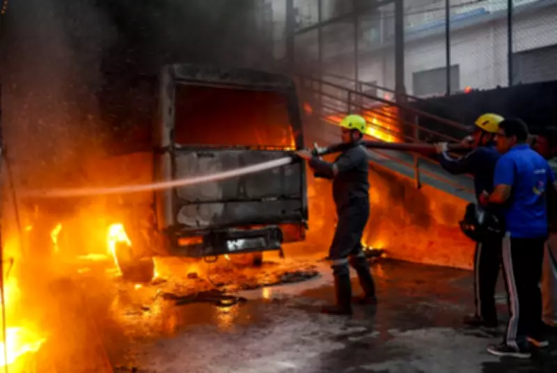 Massive Fire Erupts at Workers Settlement Near Delhi's Udyog Bhawan