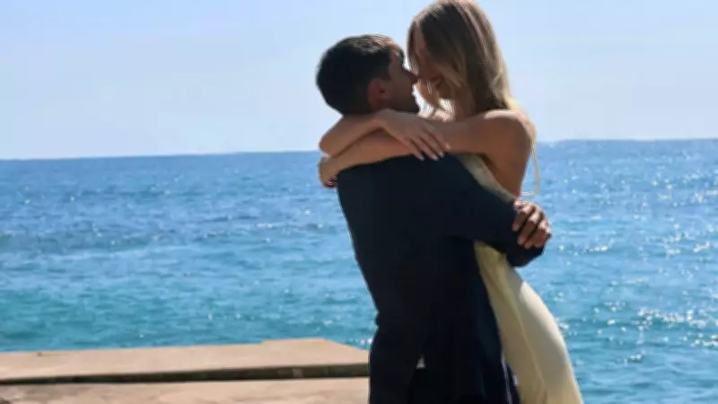 Matteo Arnaldi's Stunning French Open Comeback: Fiancée Mia Savio in Spotlight