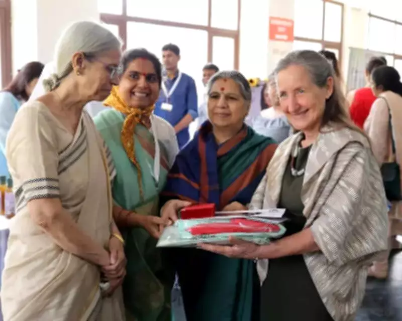 Melghat Women's Solar Charkha Saree Impresses Australian Health Advocate Barbara O'Neill