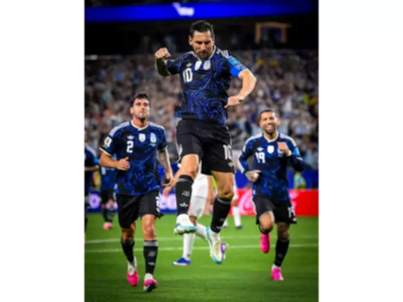 Messi scores in seventh straight World Cup match, sets historic record